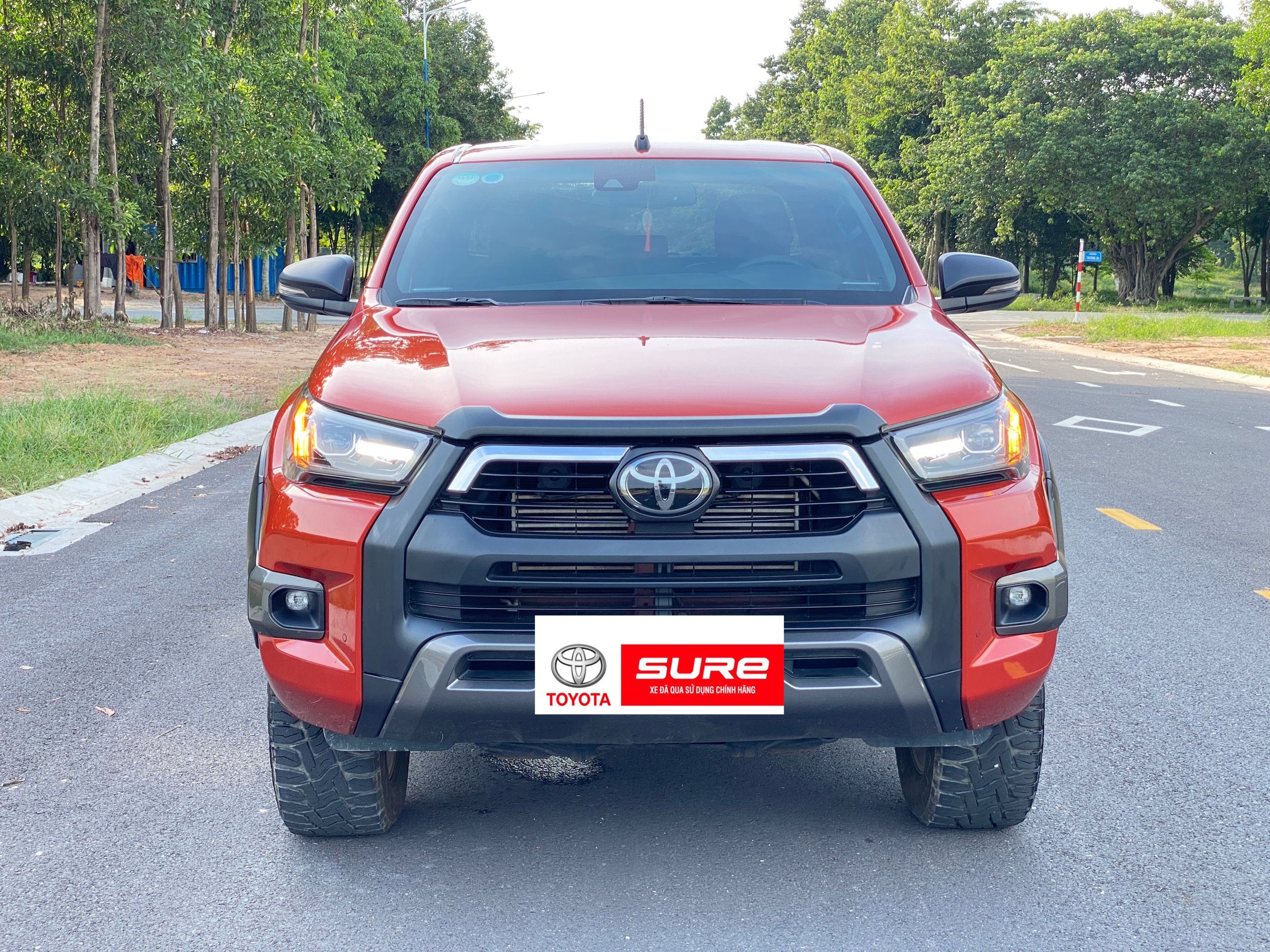 Toyota Hilux 2.8 AT 4x4 Adventure 2020