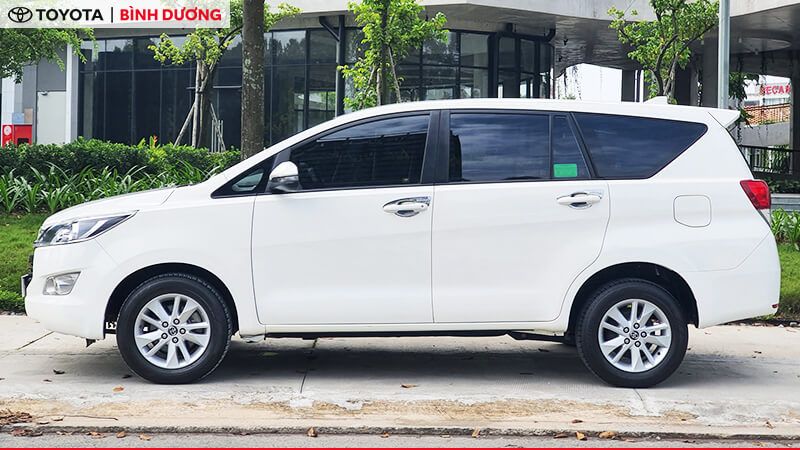 Toyota Innova G AT 2018